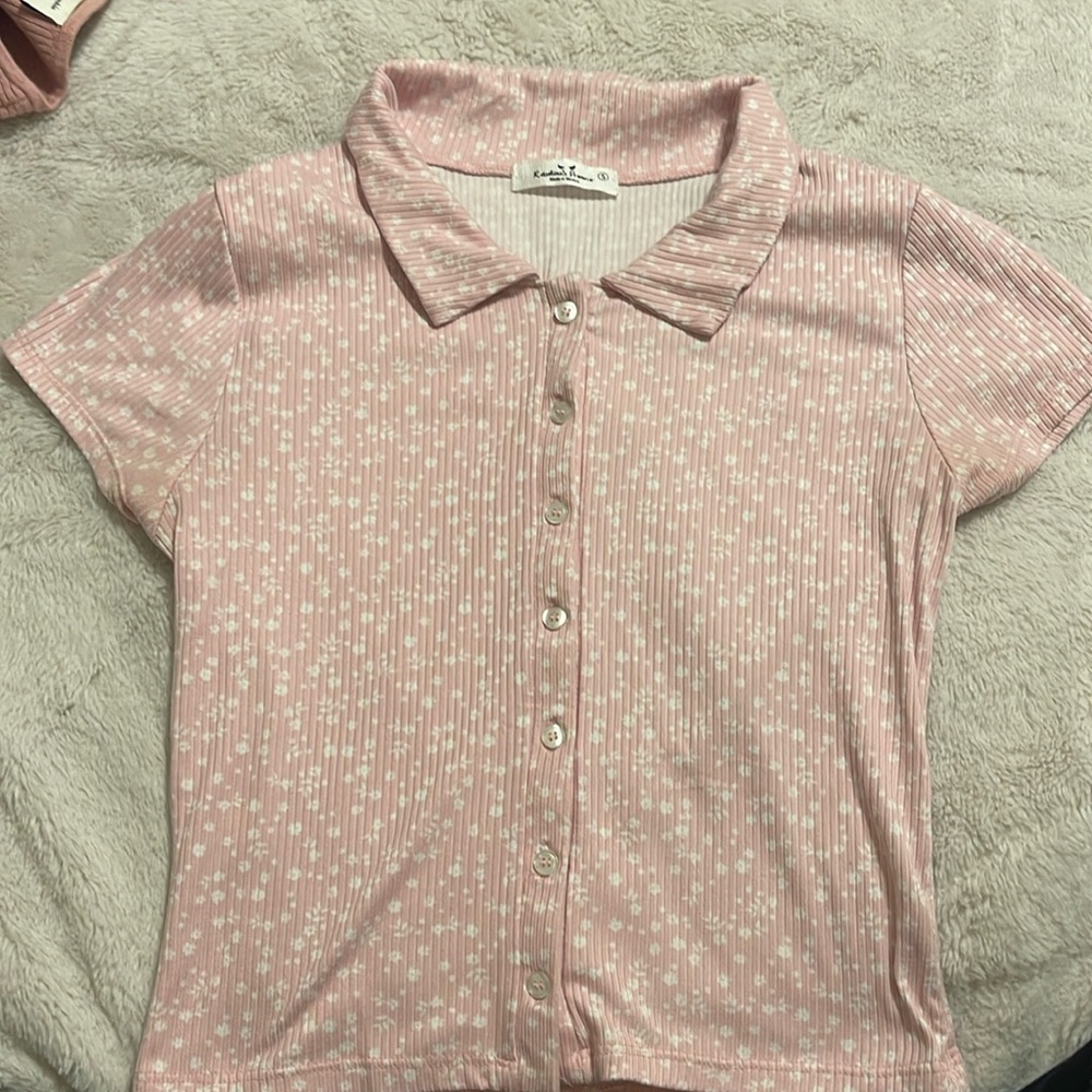 Pink shirt